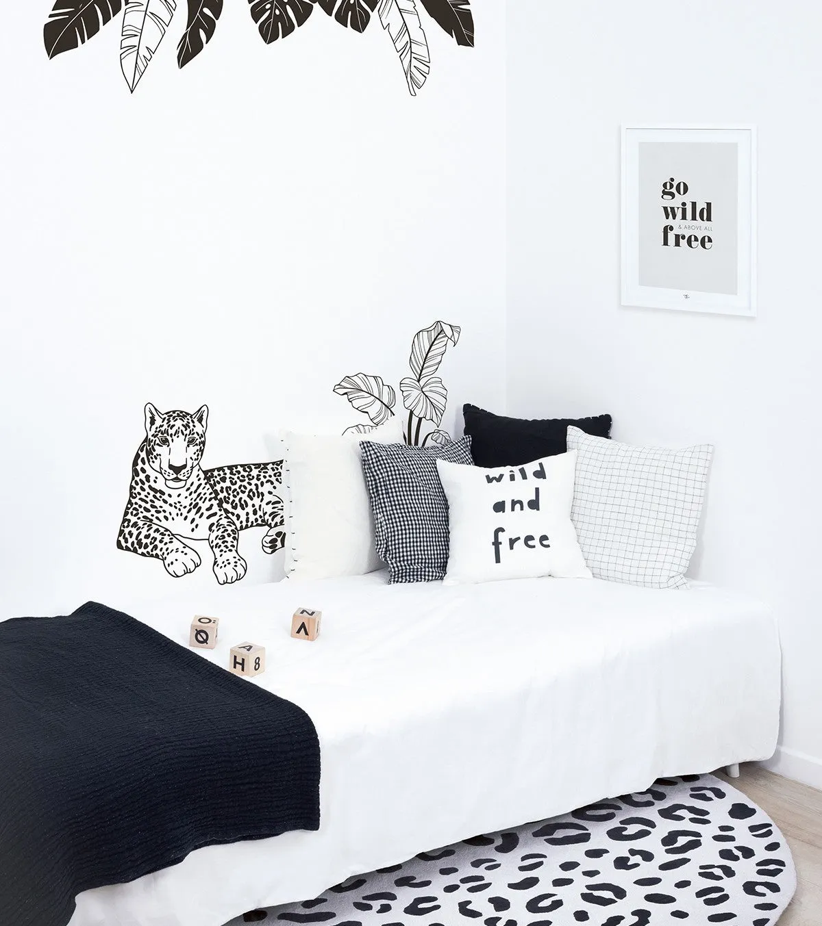 Black Majik - Set Of 2 Art Prints - Leopard