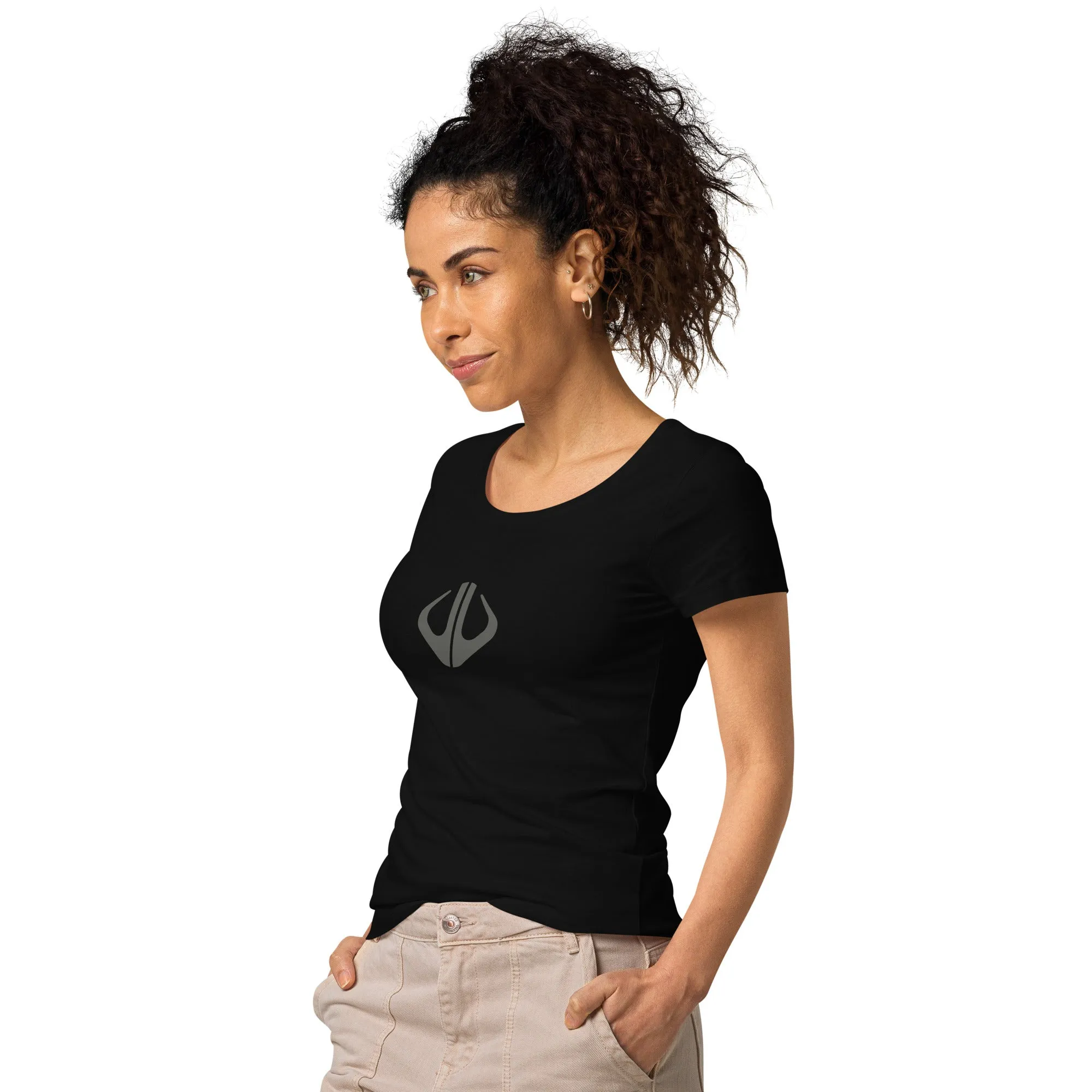 LIFE LEAGUE GEAR - "TROOPER" - Women’s Organic T-Shirt