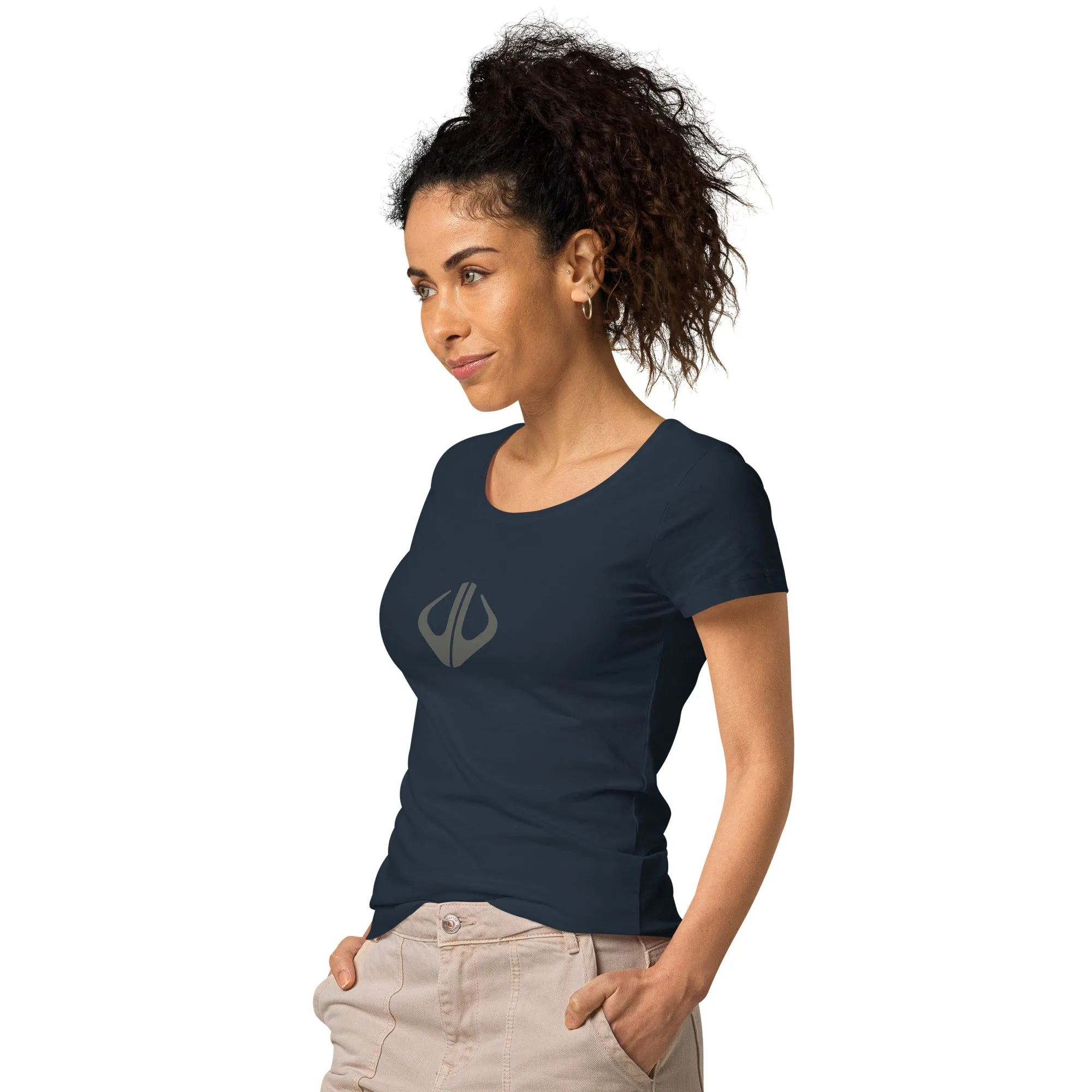LIFE LEAGUE GEAR - "TROOPER" - Women’s Organic T-Shirt